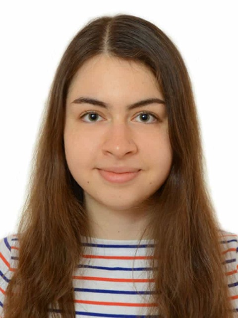 „medizinstudentin-yelizaveta-khrapachevska"
